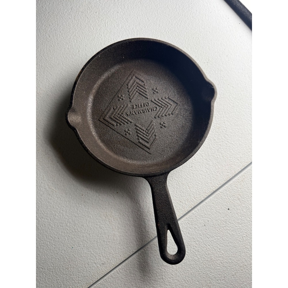 Vintage Chairmans Office Cast Iron Skillet 6.5 Inch Pan with Pour Spouts